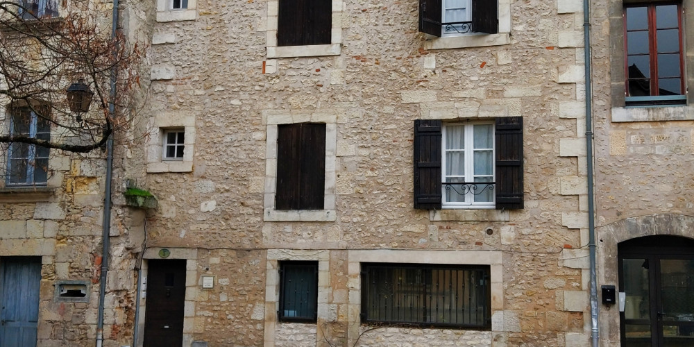 immeuble à PERIGUEUX (24000)