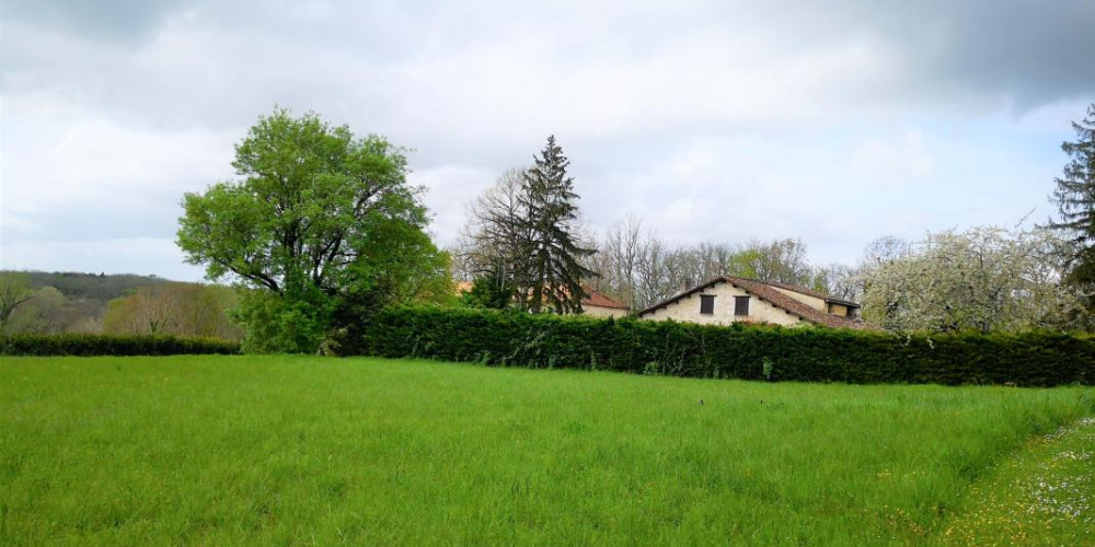 terrain à PLAISANCE (24560)