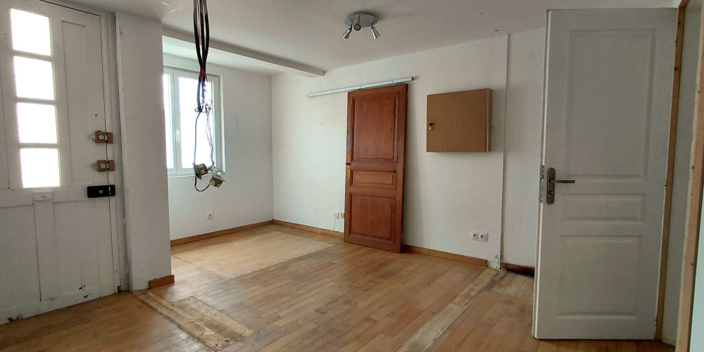 maison à PERIGUEUX (24000)