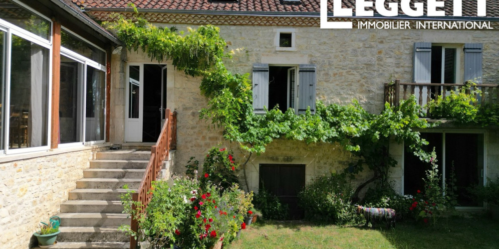 maison à CUBJAC (24640)