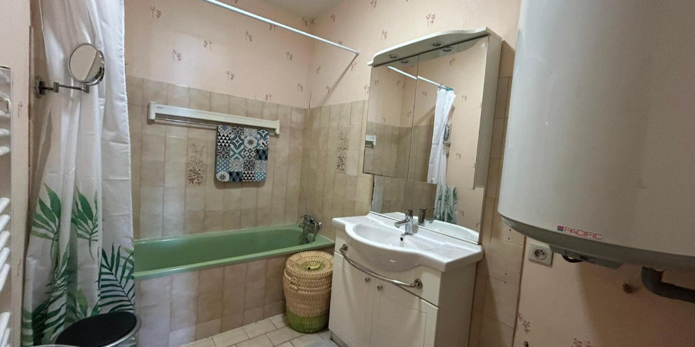 appartement à NOTRE DAME DE SANILHAC (24660)