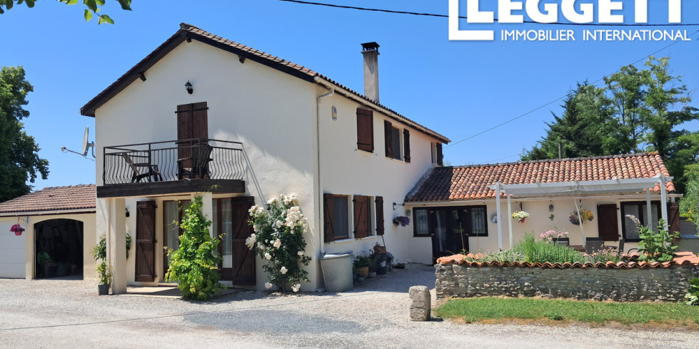 maison à CHERVAL (24320)