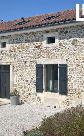 Maison  ETOUARS