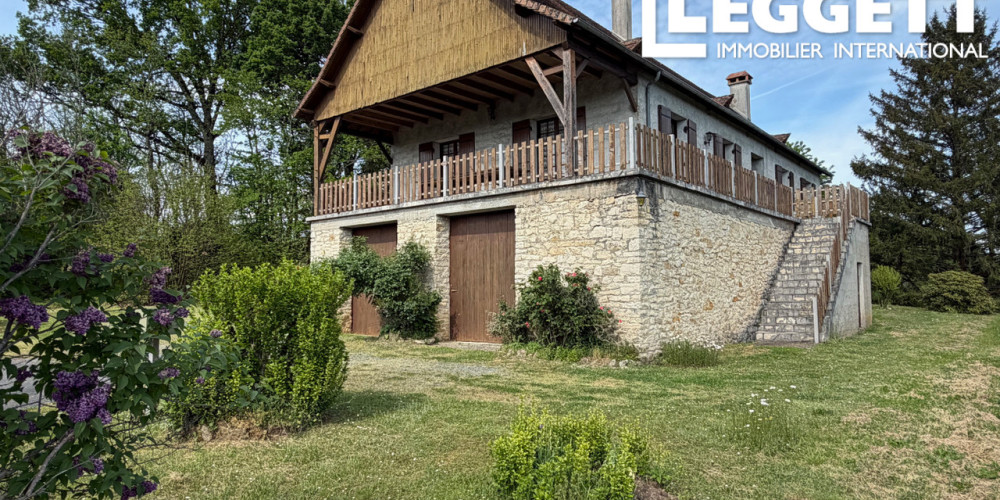 maison à CLERMONT D EXCIDEUIL (24160)