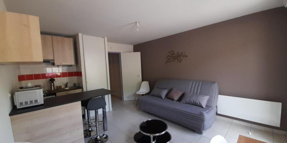 appartement à CHAMPCEVINEL (24750)