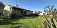 maison à LA ROCHE CHALAIS (24490)