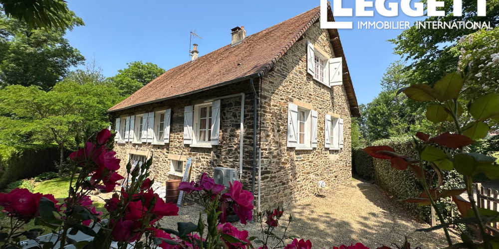 maison à SARLANDE (24270)