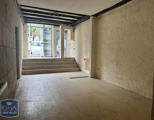 local commercial  PERIGUEUX