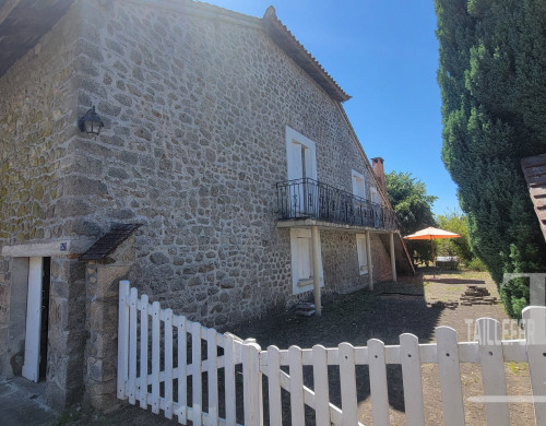 maison  ST SAUD LACOUSSIERE