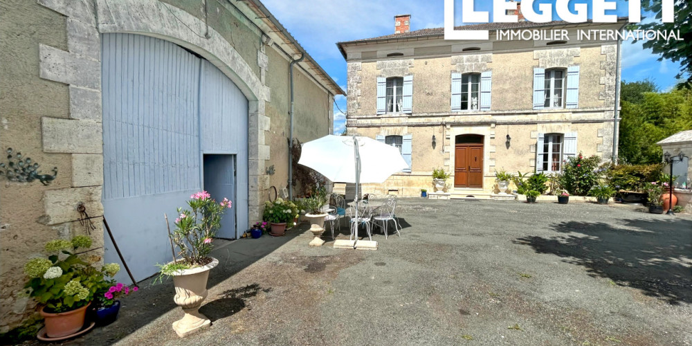maison à VILLETOUREIX (24600)