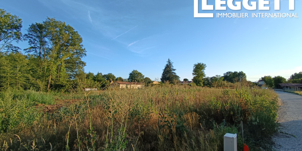 terrain à SARLAT LA CANEDA (24200)