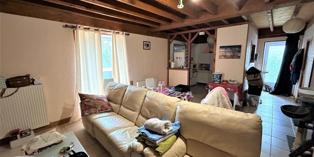 immeuble à MENSIGNAC (24350)