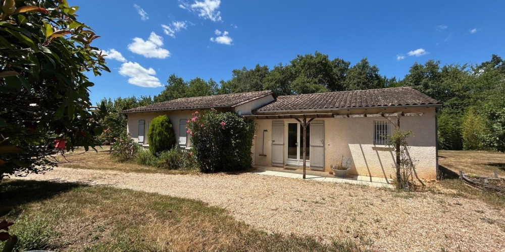 maison à CREYSSENSAC ET PISSOT (24380)