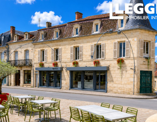 maison  ST CYPRIEN
