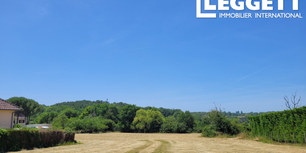terrain à MILHAC DE NONTRON (24470)