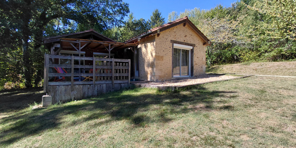 maison à SALON (24380)