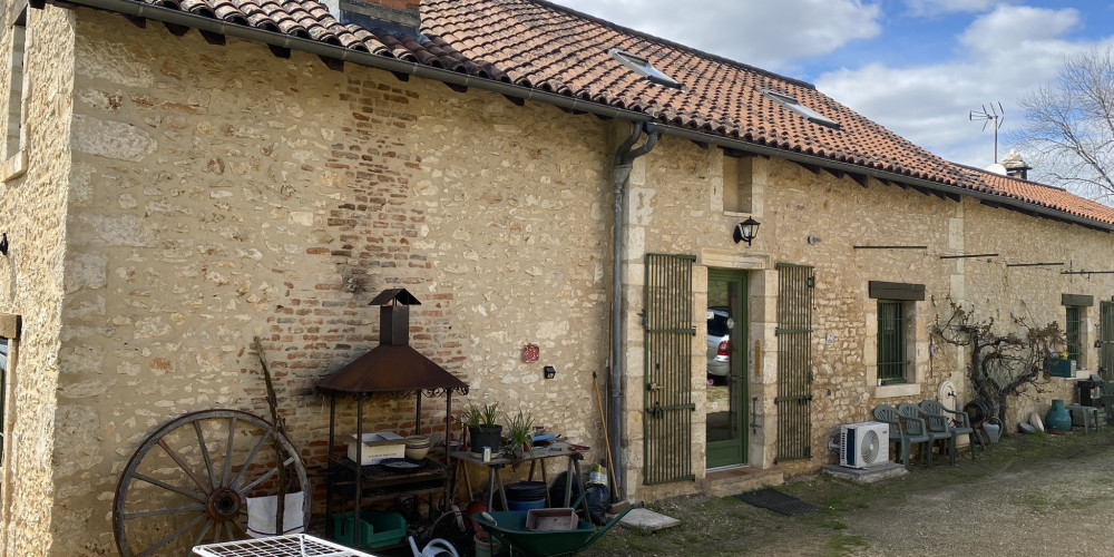 maison à CUBJAC (24640)
