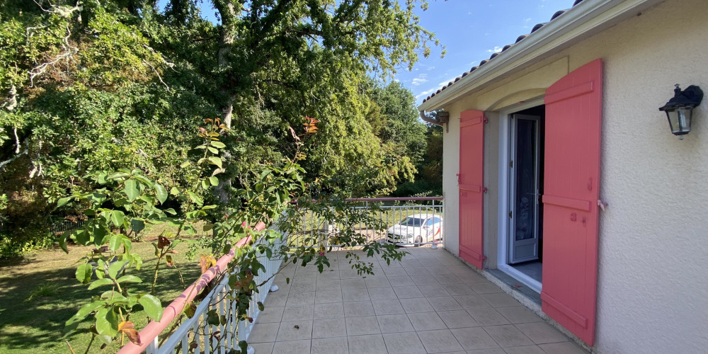 maison à MARSAC SUR L ISLE (24430)