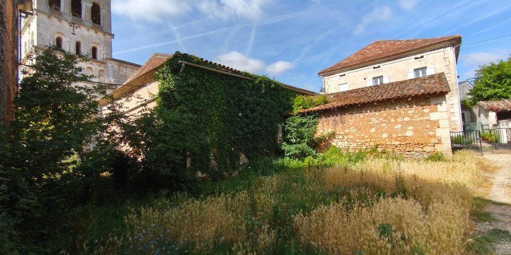 maison à BEAURONNE (24400)