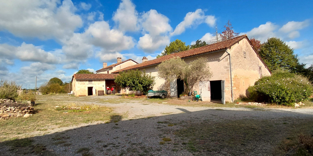 maison à LEMPZOURS (24800)