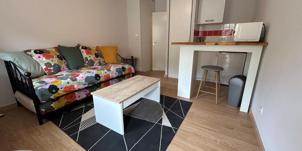 appartement à CHAMPCEVINEL (24750)