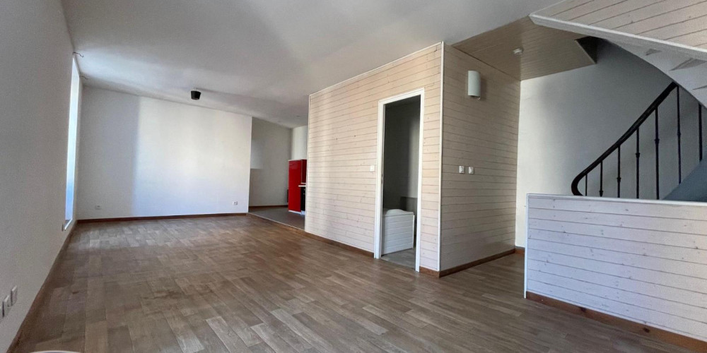 appartement à MENSIGNAC (24350)