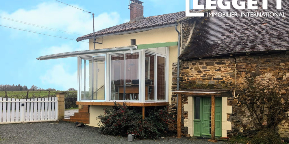 maison à CHALAIS (24800)