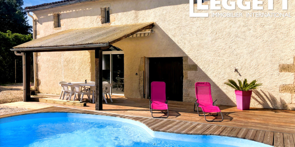 maison à MENESPLET (24700)