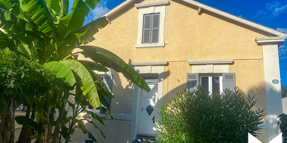 maison à PERIGUEUX (24000)