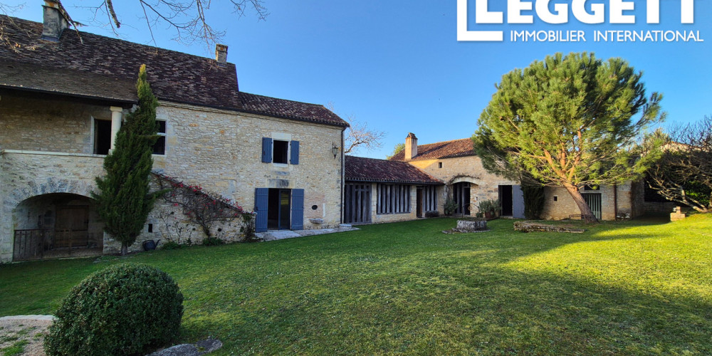 maison à PERIGUEUX (24000)