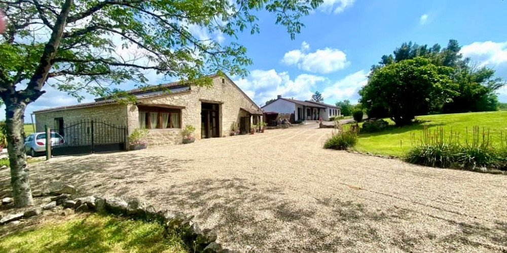 maison à EYMET (24500)