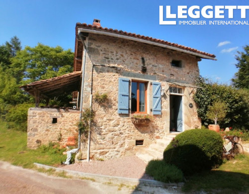 maison  CHAMPNIERS ET REILHAC