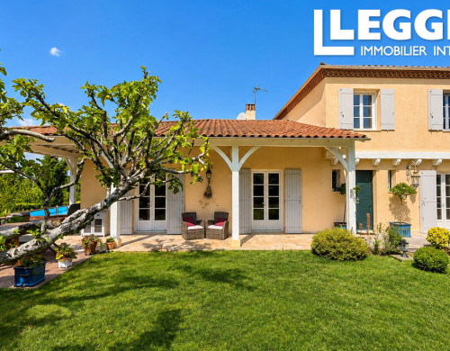 maison  EYMET